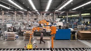 Tối Ưu Hóa Không Gian Xưởng Với Thiết Bị Đa Năng Và Nhỏ Gọn