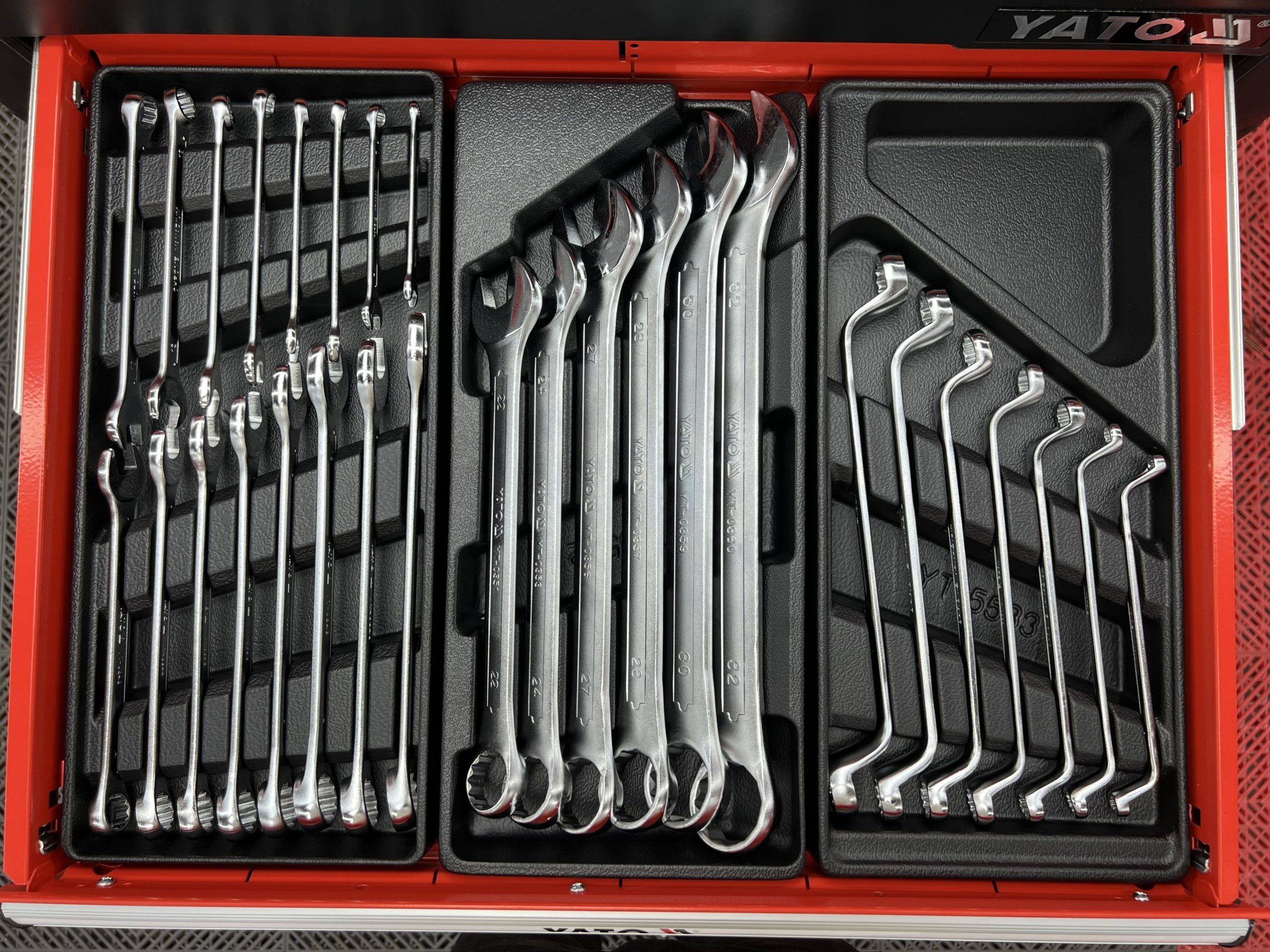 Tủ Đồ Nghề Sửa Chữa 185 Chi Tiết Yato YT-55307 Tủ Đồ Nghề Sửa Chữa 185 Chi Tiết Yato YT-55307