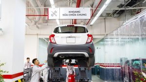 An Toàn Hàng Đầu Khi Sửa Chữa Xe Điện: Quy Trình Chuẩn Xưởng Dịch Vụ