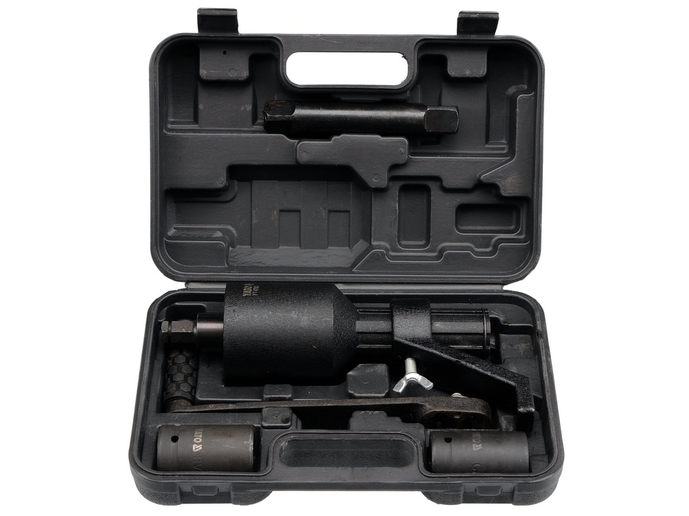 Cờ Lê Nhân Lực Mở Lốp Xe Tải 4200 Nm YATO YT-0782 Cờ Lê Nhân Lực YATO YT-0782: Siết Bu Lông Cực Đại với Lực Ép 4200 Nm